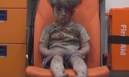 Omran, el nuevo rostro de la tragedia en Siria