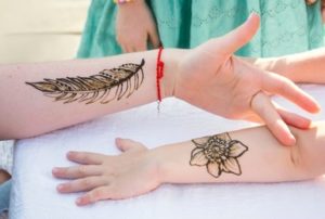 tatuaje de henna en ninos