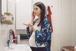 humectar rostro en el embarazo